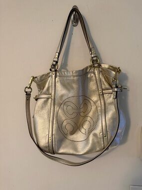 Coach Metallic Chelsea Signature Tote